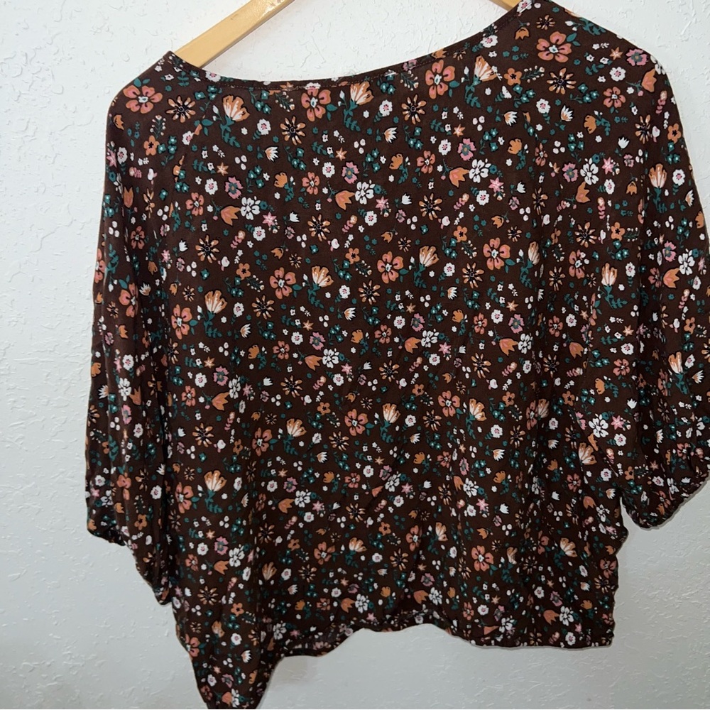 Lark and Grey Brown Floral Print Skirt and Top Set Size 2X. - Picture 7 of 11